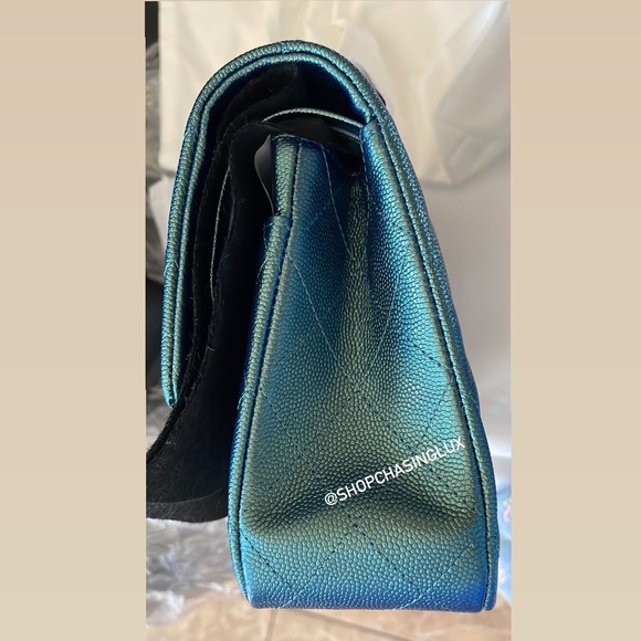 Chanel medium classic flap limited edition iridescent green 22p - Picture 9 of 9
